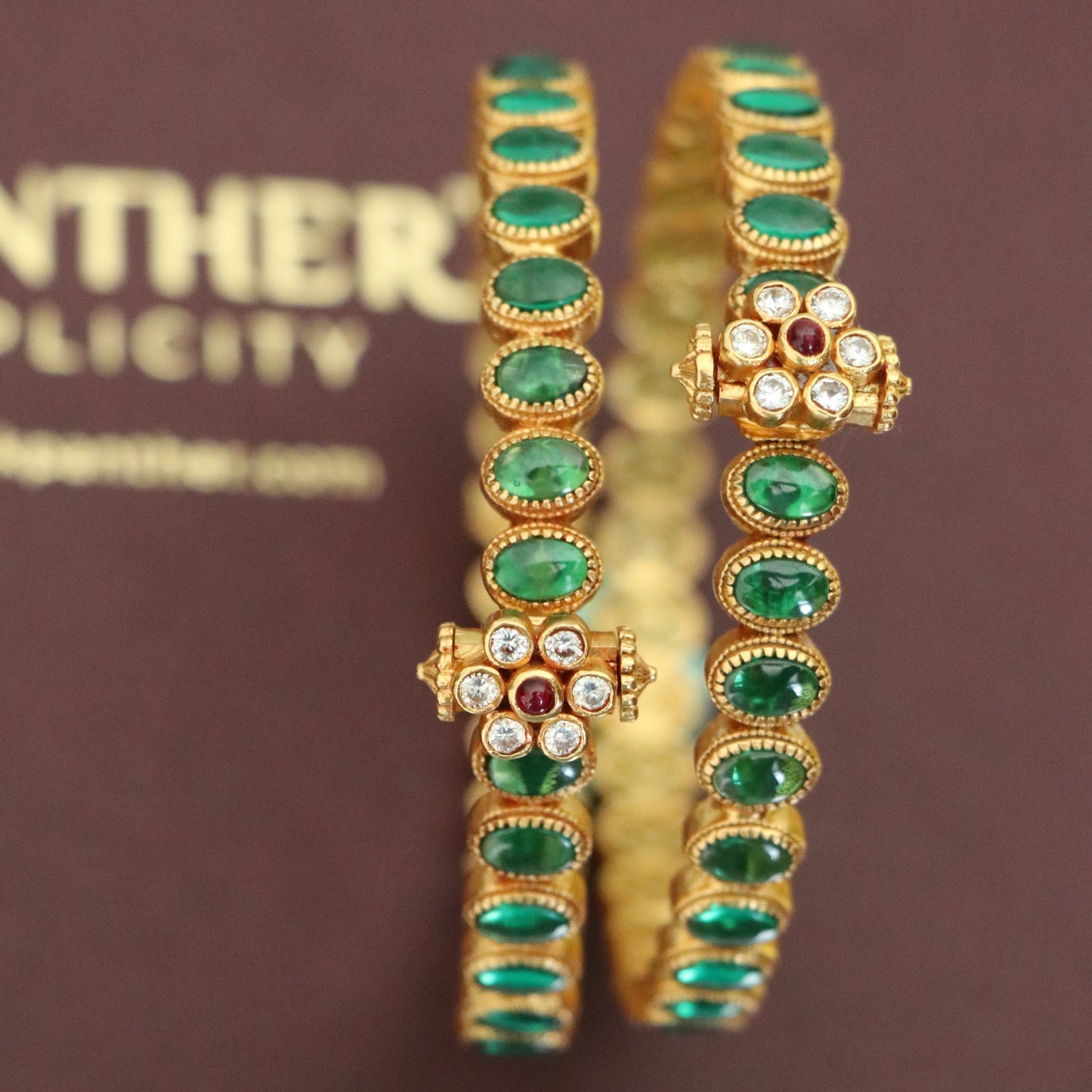 APARNA GREEN BANGLE-BN1314