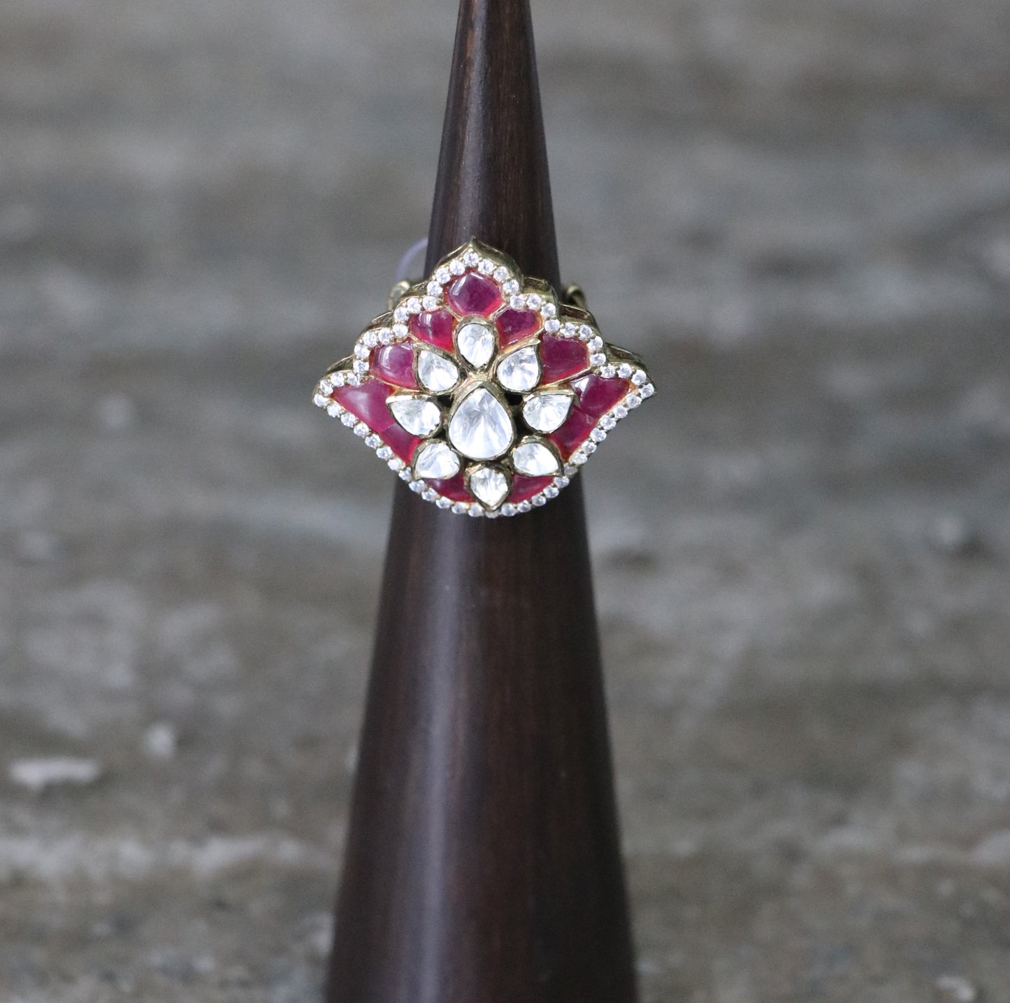 RUBY STONE RING