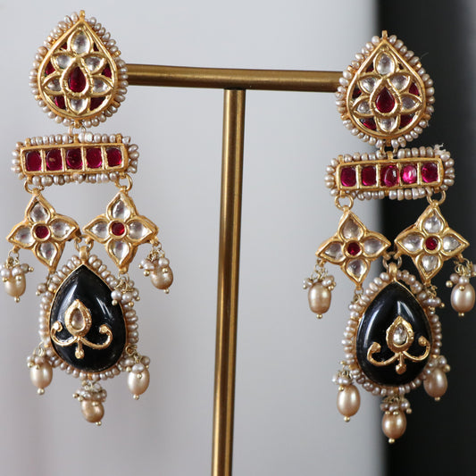 AARADHYA BLACK HANGINGS-ER2244