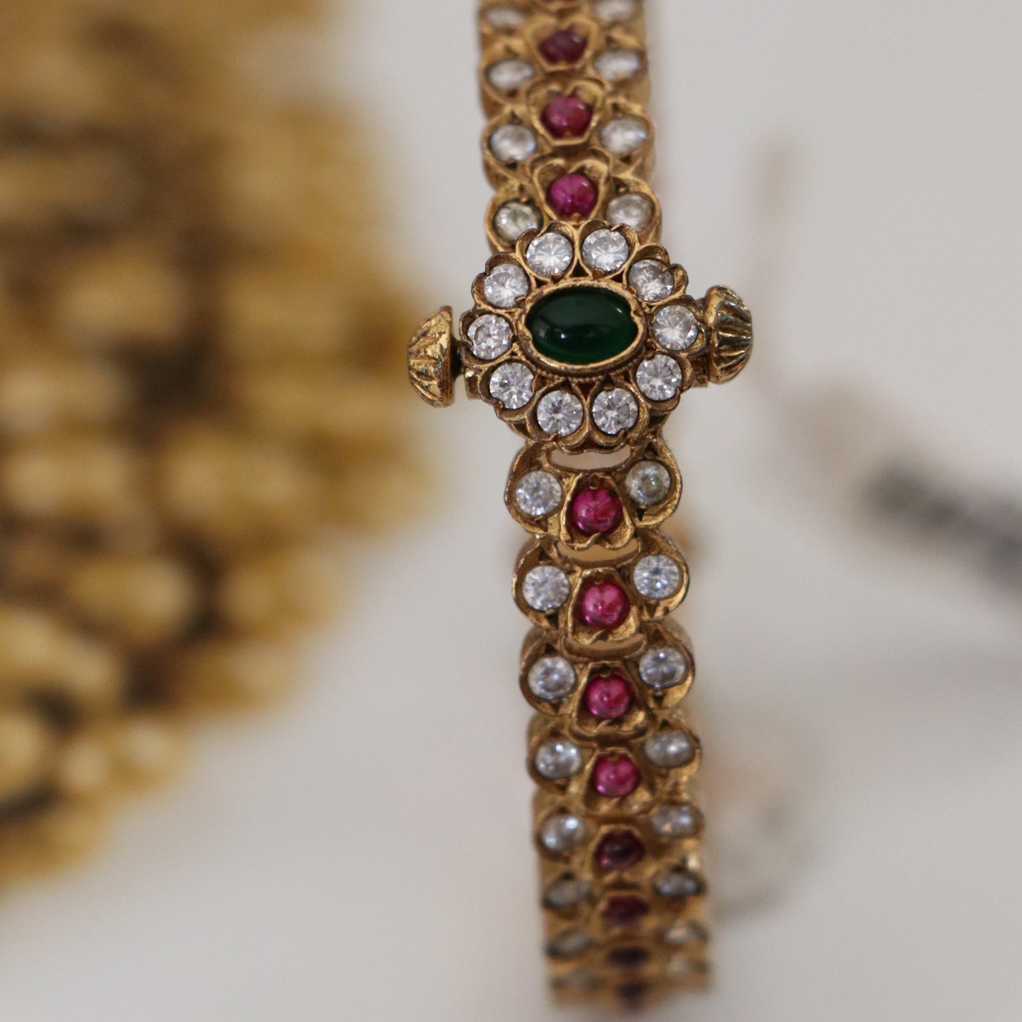 ISHANA BANGLE-BN1082