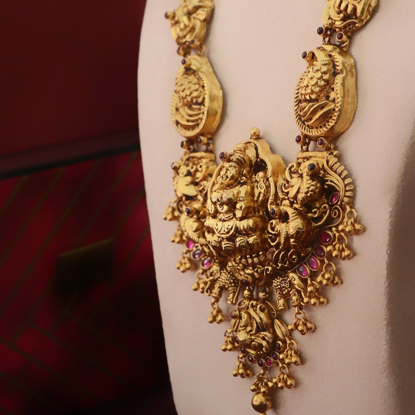 AMITA HAARAM-NEK1216