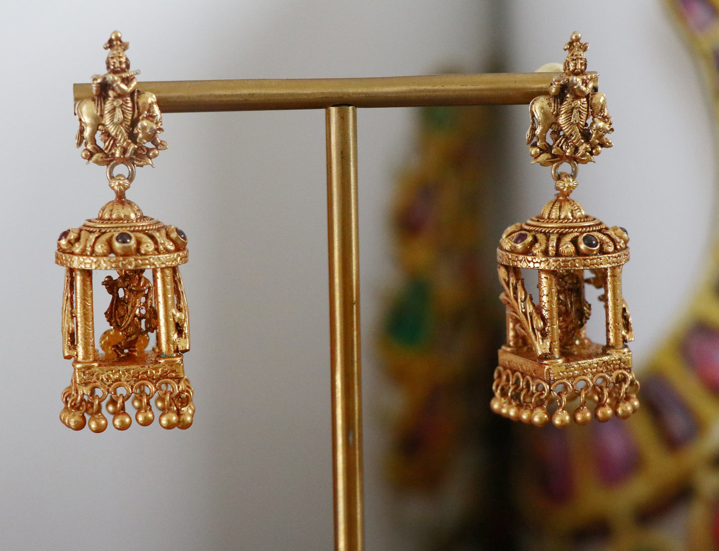 AANYA JHUMKI