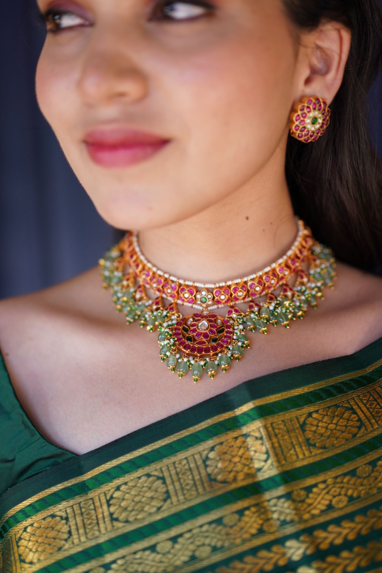 Kundan choker with green beads