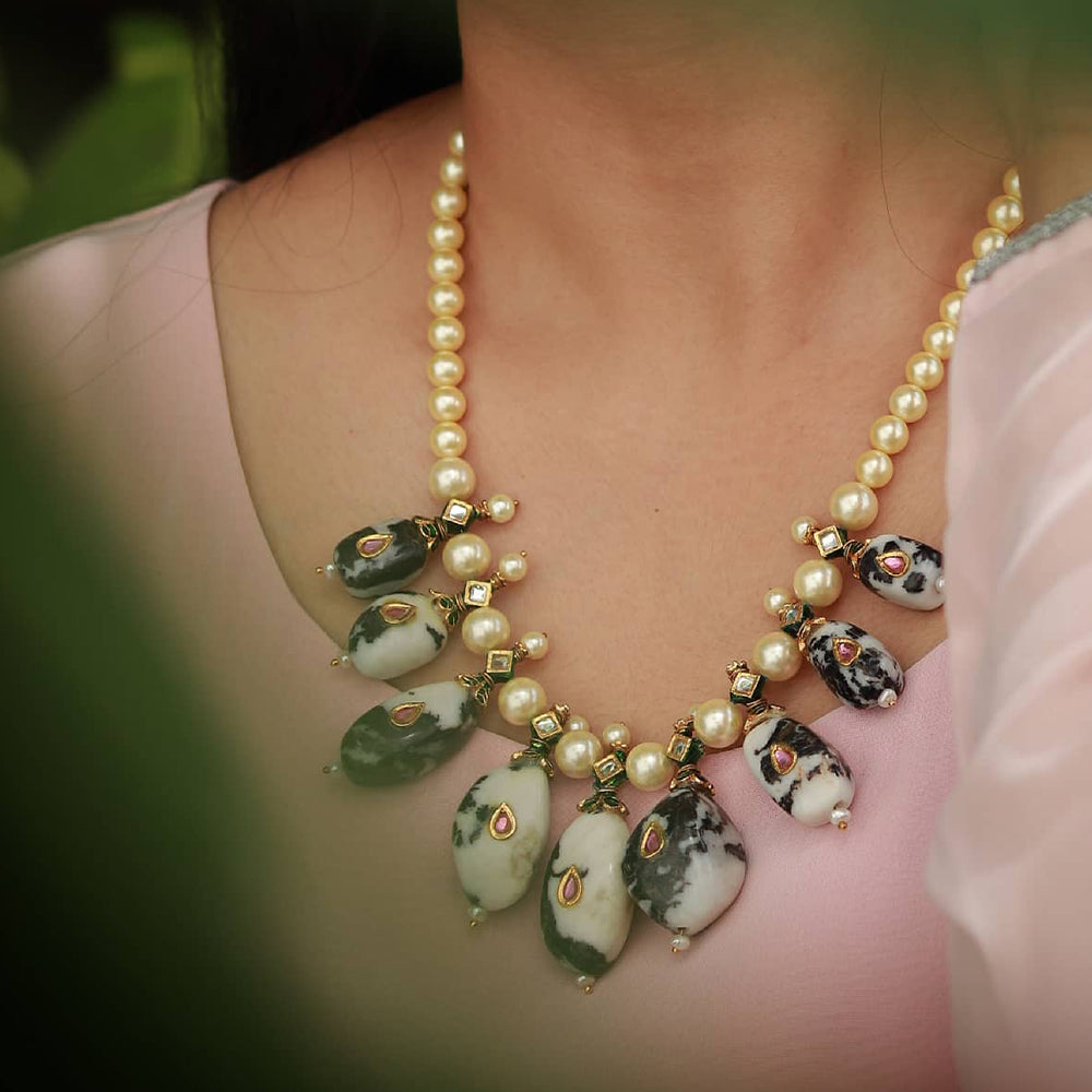 BLACK AND WHITE JADE STONE PEARL MALA WITH EARRINGS