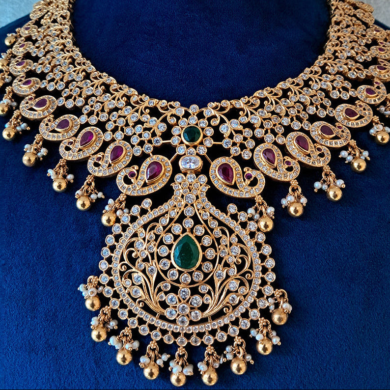 BRIDAL LOOK TRADITIONAL WEAR SHORT NECKLCAE.