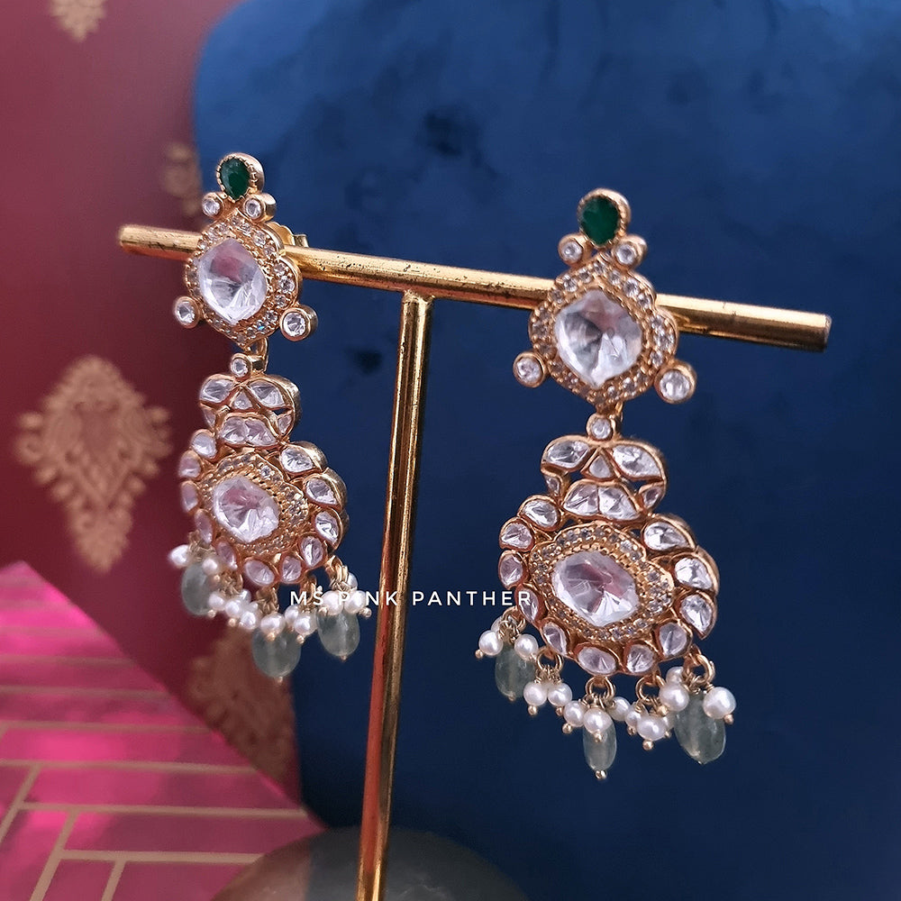 MOISSANITE CHOKER AND EARRINGS FOR MEHENDI LOOK .