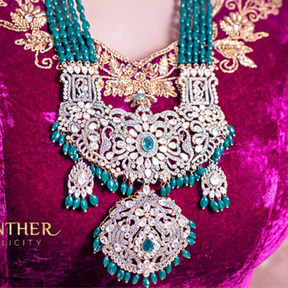 VICTORIAN LOOK MOISSANITE RANI PENDANT HAARAM WITH GREEN BEADS-NEK1653