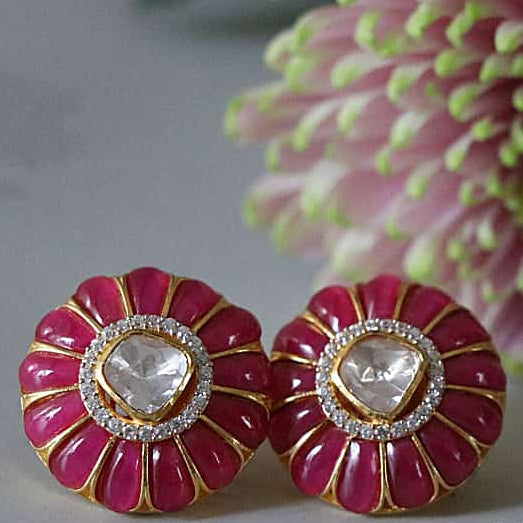 PINK STUDS FLORAL