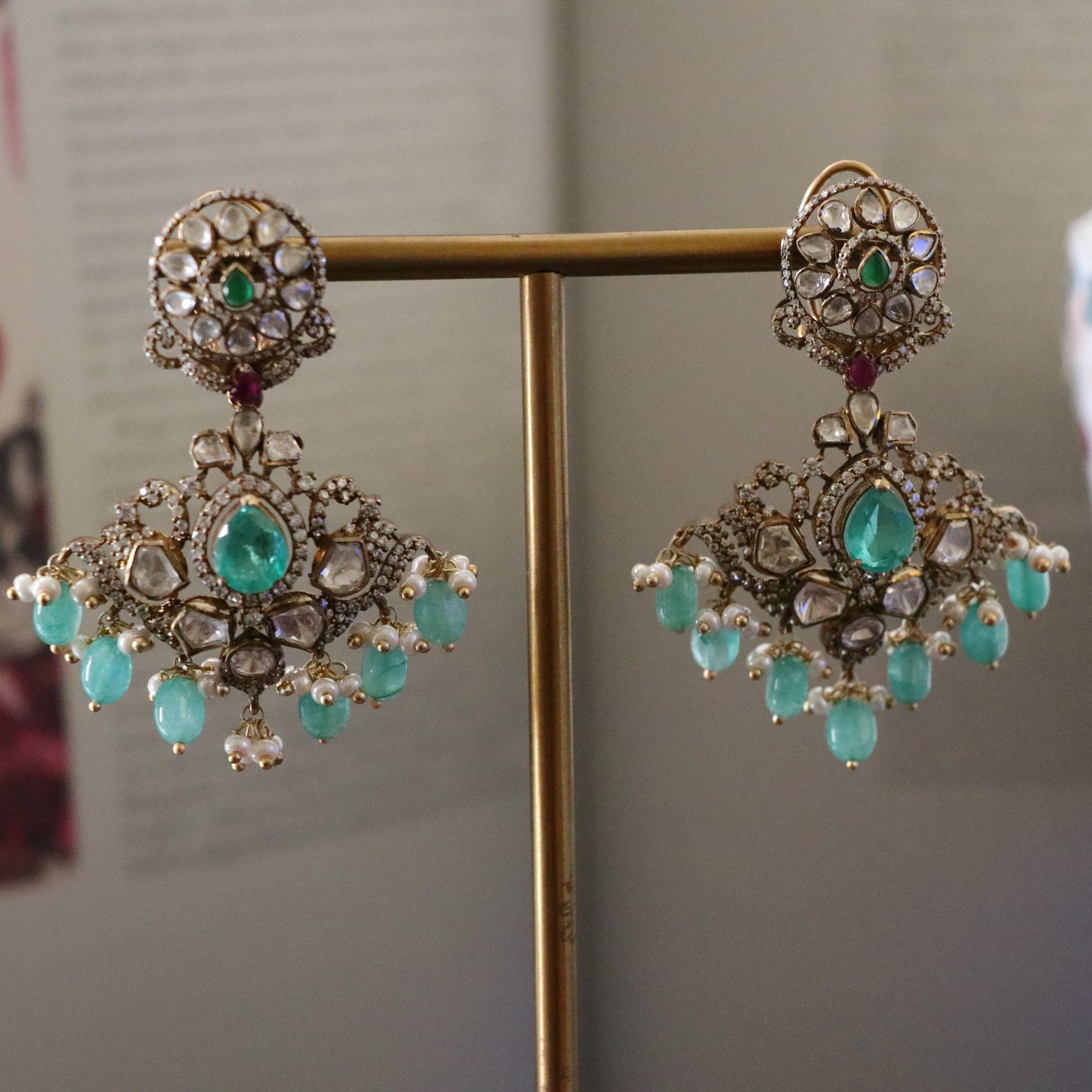 NIROOPA CHANDBALI -CB1177