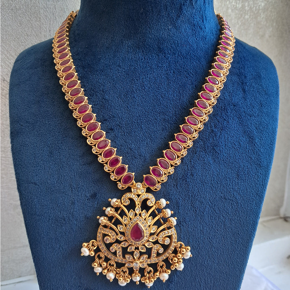 TRADITIONAL WEAR  SHORT NECKLACE.