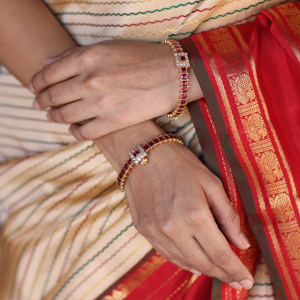 Textile Bracelet in Ruby – Amáli Jewelry